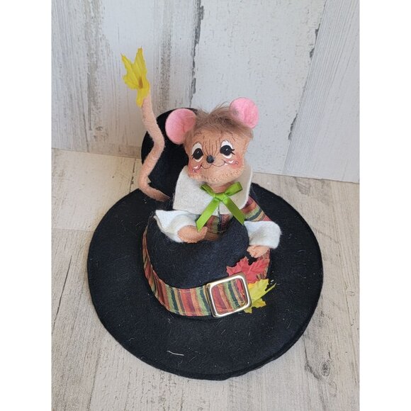 Annalee Thanksgiving Harvest Pilgrim hat centerpiece - Picture 3 of 8